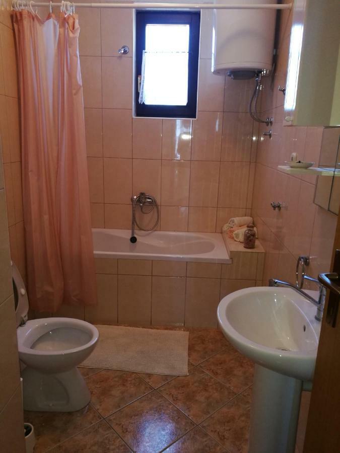 Apartman Ban Brodarica  Eksteriør bilde